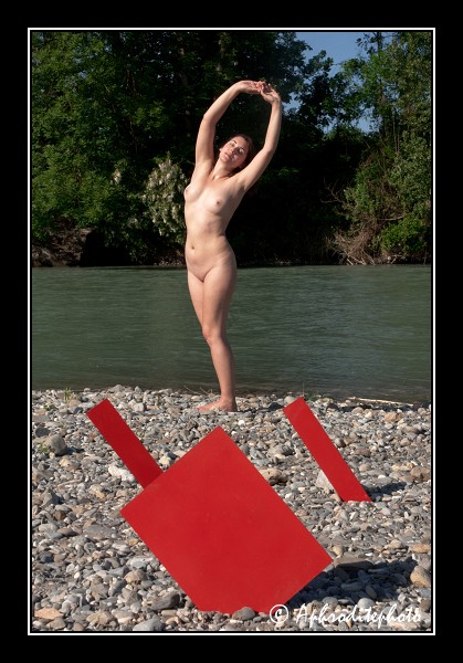 106 Elongation à la rivière